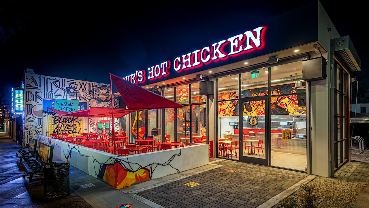 Daves Hot Chicken AI tech